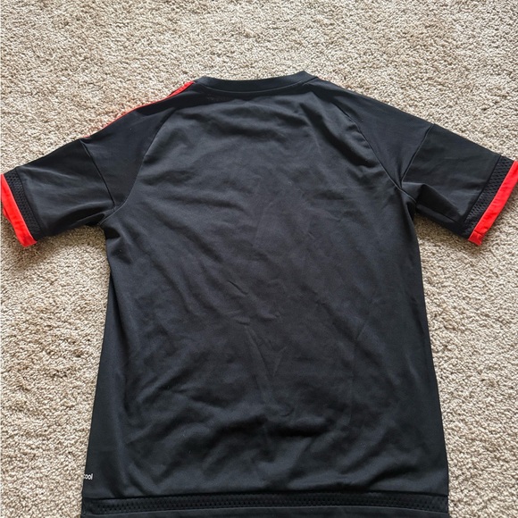 Adidas Manchester United Kids Black and Infrared Soccer Jersey - Picture 3 of 3